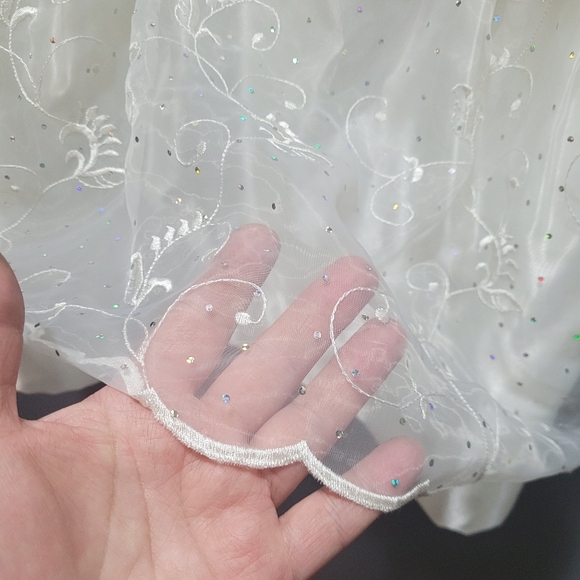 Gunne Sax Jessica McClintock White and Gold Strapless Formal Dress - Picture 6 of 9